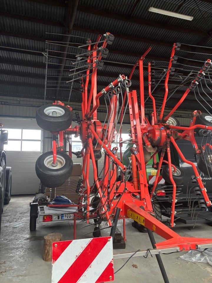 Kuhn GA6501 Schwader Kreiselschwader - Faneuse: photos 3 Kuhn GA6501 Schwader Kreiselschwader - Faneuse: photos 3