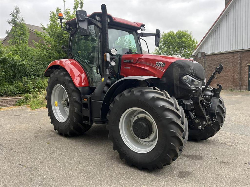 Case IH Maxxum 150 CVX Drive - Tracteur agricole: photos 2 Case IH Maxxum 150 CVX Drive - Tracteur agricole: photos 2