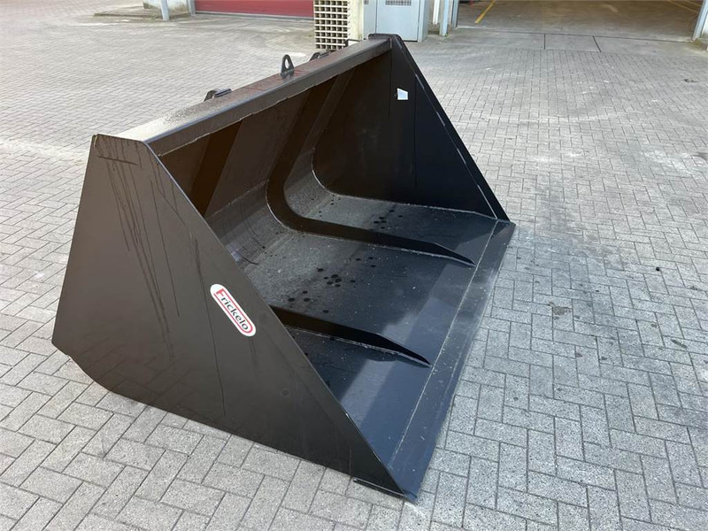 Frickelo SB.1100.25 JCB - Godet pour chargeur pour Engins de chantier: photos 2 Frickelo SB.1100.25 JCB - Godet pour chargeur pour Engins de chantier: photos 2