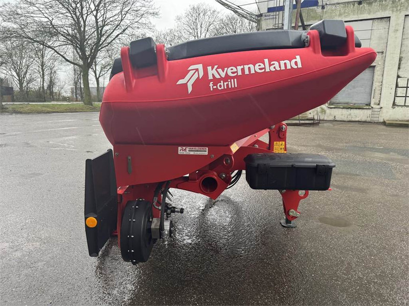 Kverneland F Drill - Combiné de semis: photos 2 Kverneland F Drill - Combiné de semis: photos 2