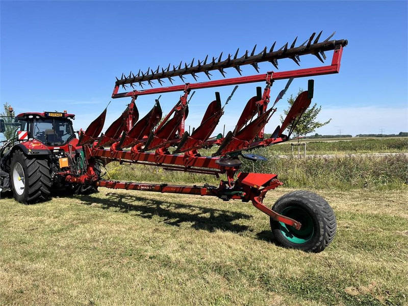 Kverneland PB-100 - Charrue: photos 1 Kverneland PB-100 - Charrue: photos 1