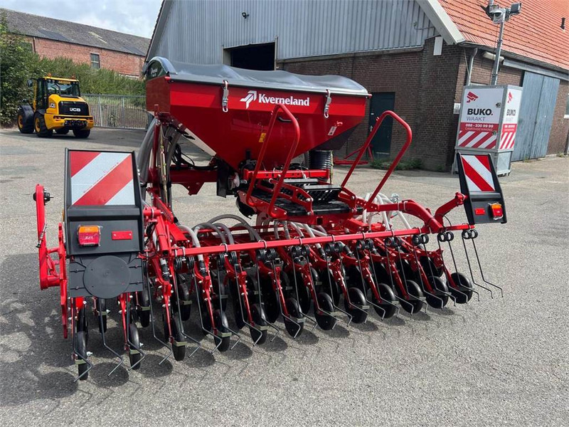 Kverneland Saterra 2030 - Combiné de semis: photos 4 Kverneland Saterra 2030 - Combiné de semis: photos 4