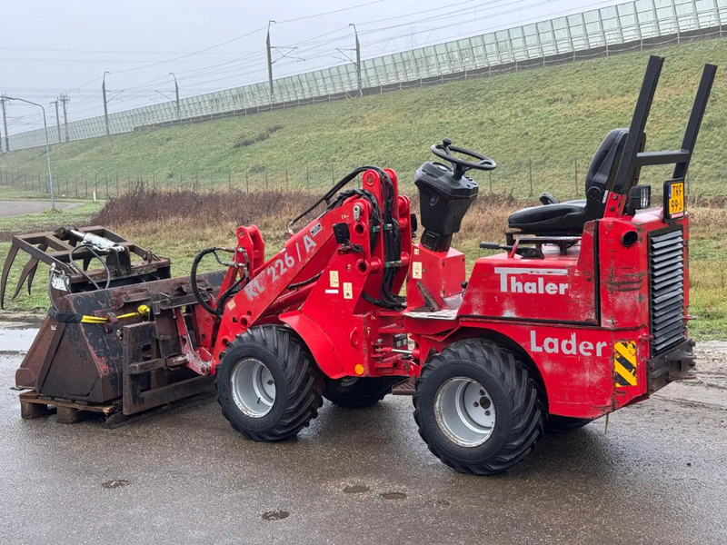 THALER KL 226 A complete incl. set aanbouwdelen - Chargeuse compacte sur chenilles: photos 5 THALER KL 226 A complete incl. set aanbouwdelen - Chargeuse compacte sur chenilles: photos 5