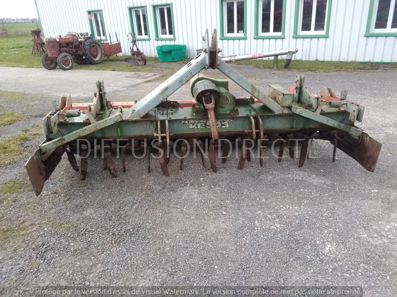 AMAZONE HERSE ROTATIVE KE 303 - Herse rotative: photos 3 AMAZONE HERSE ROTATIVE KE 303 - Herse rotative: photos 3