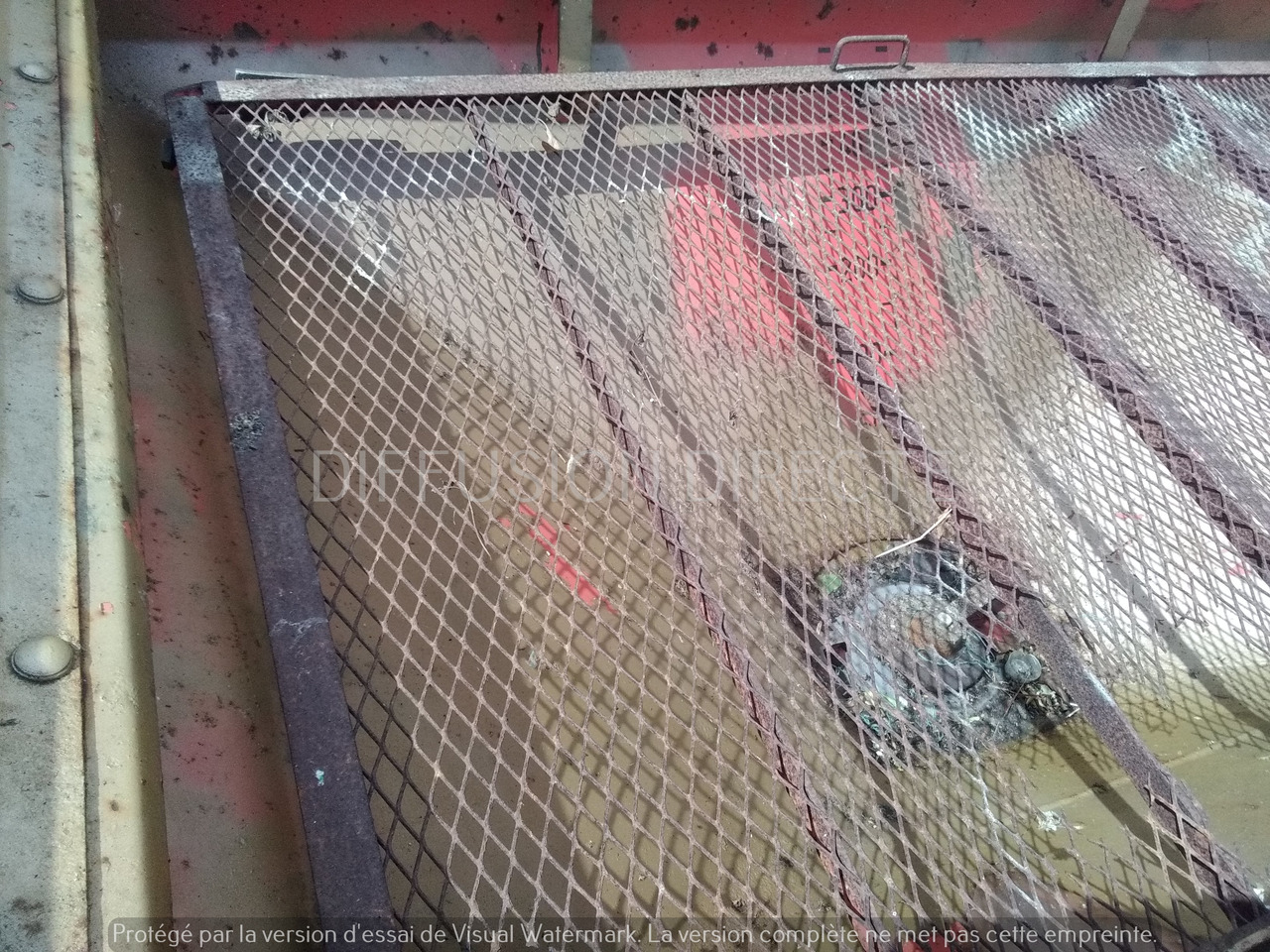 KUHN DISTRIBUTEUR D'ENGRAIS MDS 921 - Distributeur d'engrais: photos 5 KUHN DISTRIBUTEUR D'ENGRAIS MDS 921 - Distributeur d'engrais: photos 5