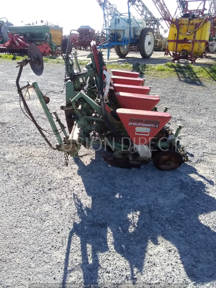 NODET SEMOIR MONOGRAINE PN II - Semoir monograine: photos 4 NODET SEMOIR MONOGRAINE PN II - Semoir monograine: photos 4