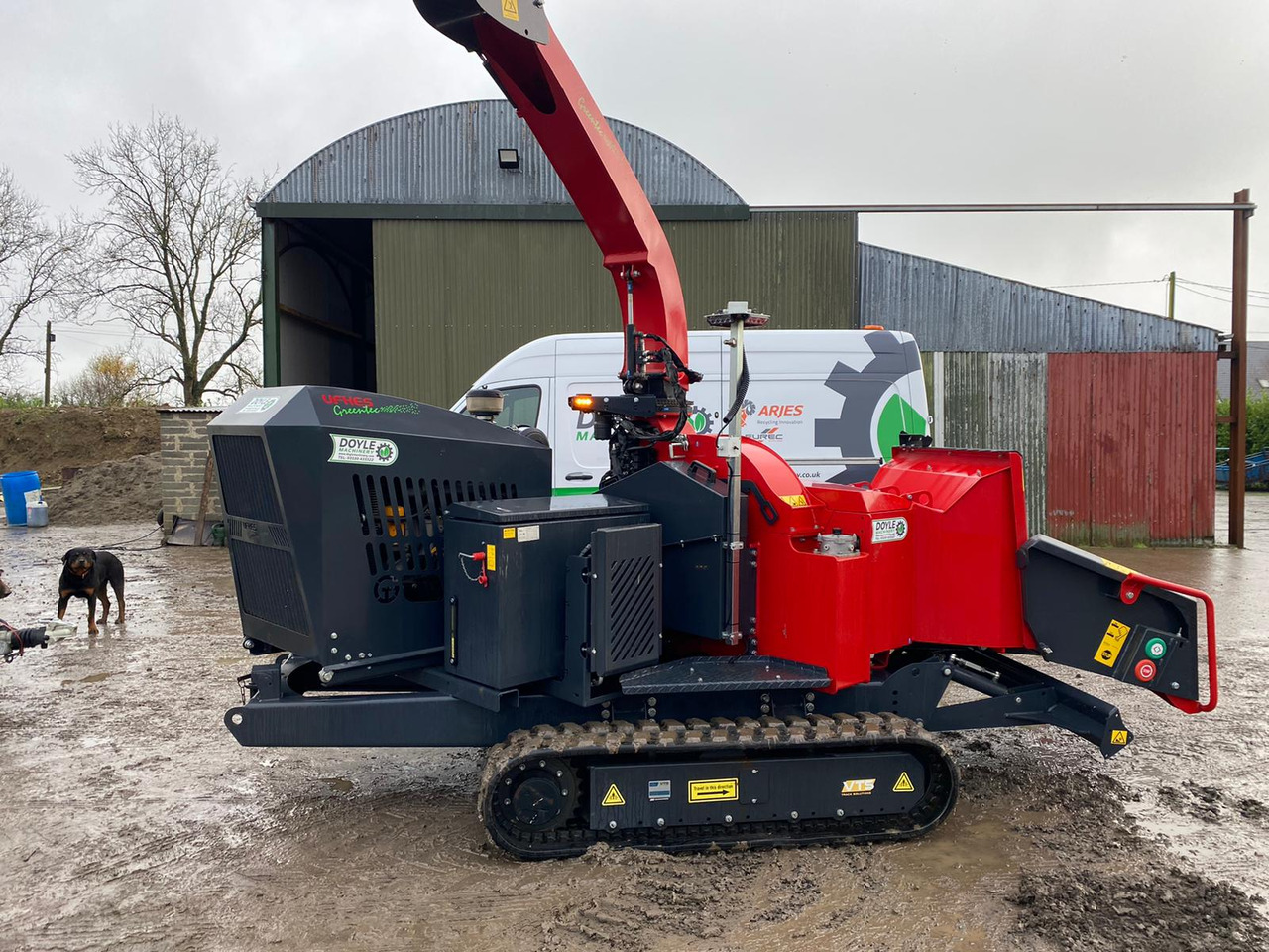 UFKES Greentec Cheetah 30 Tracked - Broyeur de végétaux: photos 4 UFKES Greentec Cheetah 30 Tracked - Broyeur de végétaux: photos 4