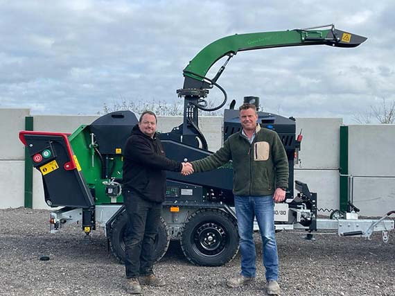 UFKES Greentec Jaguar 40-80 - Broyeur de végétaux: photos 2 UFKES Greentec Jaguar 40-80 - Broyeur de végétaux: photos 2