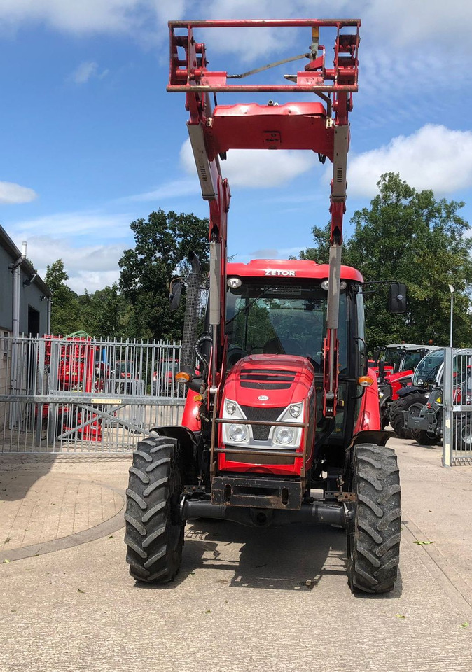 2015 Zetor Proxima with loader, Excellent from 1 owner - Tracteur agricole: photos 2 2015 Zetor Proxima with loader, Excellent from 1 owner - Tracteur agricole: photos 2
