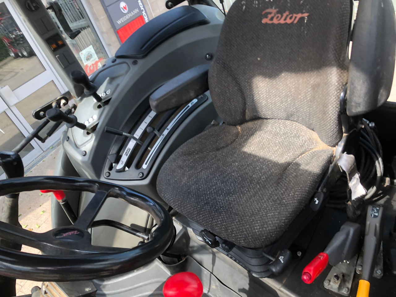 2015 Zetor Proxima with loader, Excellent from 1 owner - Tracteur agricole: photos 5 2015 Zetor Proxima with loader, Excellent from 1 owner - Tracteur agricole: photos 5