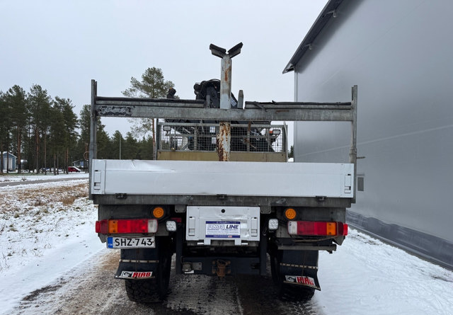 Mercedes-BenzUnimog U5000 + Hiab 099 E-4 - Camion plateau, Camion grue: photos 4 Mercedes-BenzUnimog U5000 + Hiab 099 E-4 - Camion plateau, Camion grue: photos 4