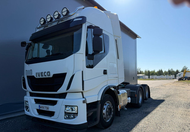 IvecoStralis 440 6x2 - Tracteur routier: photos 2 IvecoStralis 440 6x2 - Tracteur routier: photos 2