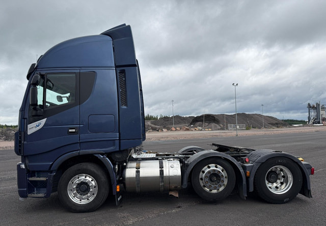 IvecoStralis 460 LNG / LBG - Tracteur routier: photos 2 IvecoStralis 460 LNG / LBG - Tracteur routier: photos 2