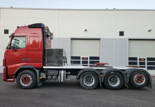 Volvo FH16 600 8x4 - Tracteur routier: photos 2 Volvo FH16 600 8x4 - Tracteur routier: photos 2