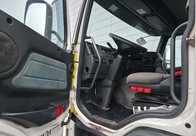 Camion plateau VolvoFM420 6x2 Avolava: photos 16 Camion plateau VolvoFM420 6x2 Avolava: photos 16