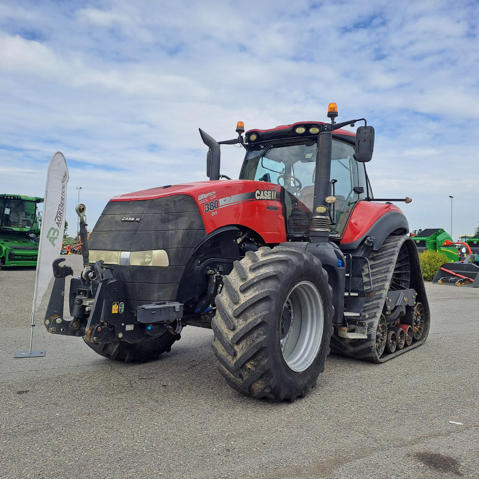 CASE IH 380 MAGNUM CVX - Tracteur agricole: photos 1 CASE IH 380 MAGNUM CVX - Tracteur agricole: photos 1