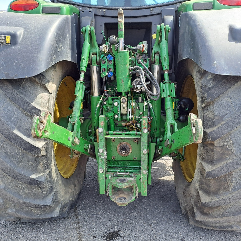 JOHN DEERE 6210R - Tracteur agricole: photos 5 JOHN DEERE 6210R - Tracteur agricole: photos 5