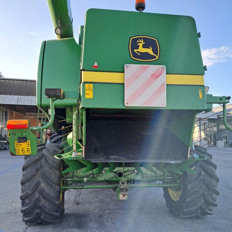 JOHN DEERE C670 - Moissonneuse-batteuse: photos 4 JOHN DEERE C670 - Moissonneuse-batteuse: photos 4