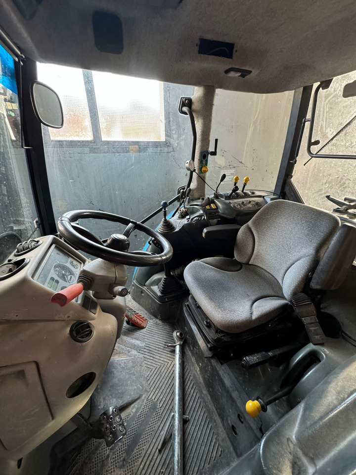 LANDINI LEGEND 130 - Tracteur agricole: photos 5 LANDINI LEGEND 130 - Tracteur agricole: photos 5