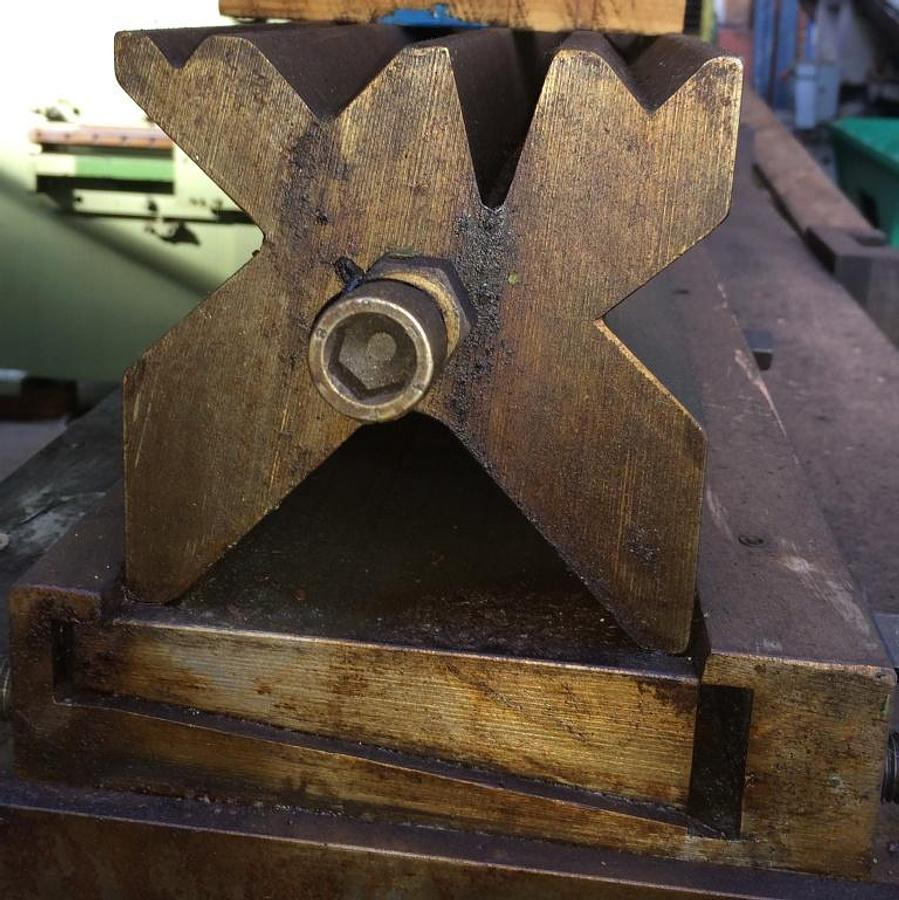 Presse plieuse CNC-Abkantpresse EHT: photos 7