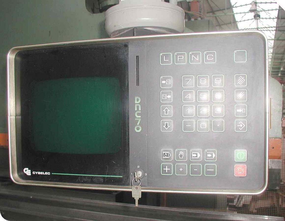 CNC-Abkantpresse EHT - Presse plieuse: photos 2 CNC-Abkantpresse EHT - Presse plieuse: photos 2