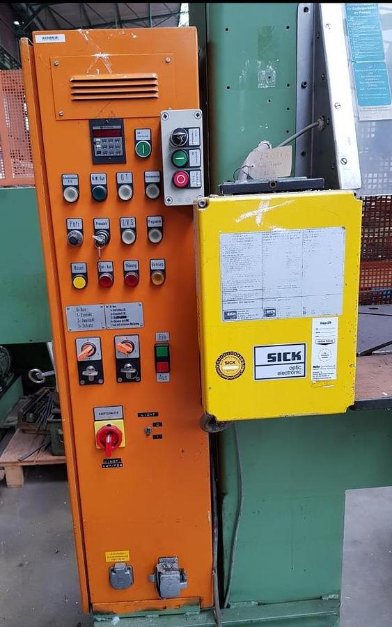 Hydr. Schnelläuferpresse DUNKES - Machine à métaux: photos 3 Hydr. Schnelläuferpresse DUNKES - Machine à métaux: photos 3