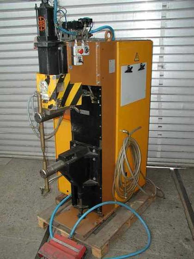 Punktschweißmaschine ARO - Equipement de soudage: photos 1 Punktschweißmaschine ARO - Equipement de soudage: photos 1