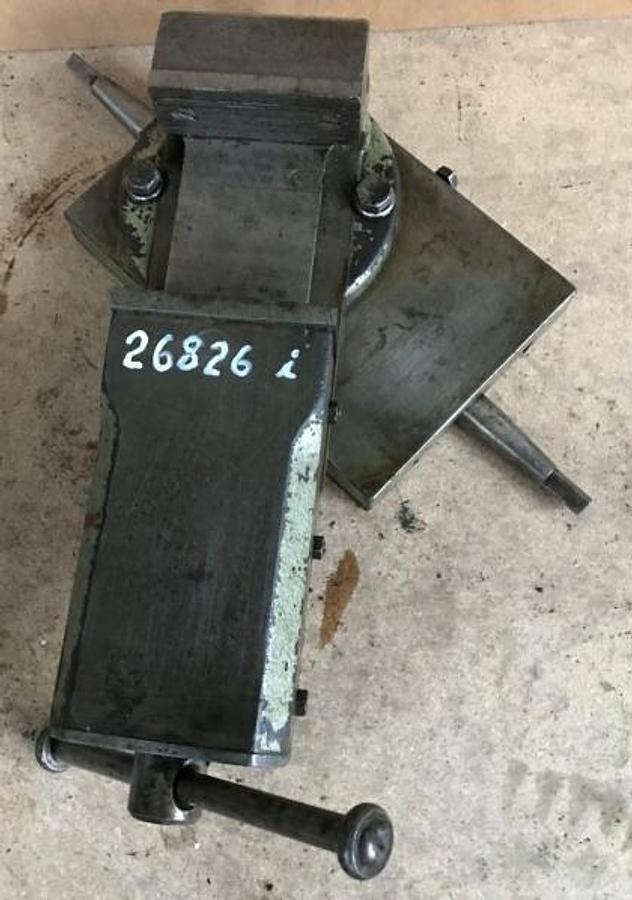 Schraubstöcke/Spanneinrichtungen - Machine à métaux: photos 1 Schraubstöcke/Spanneinrichtungen - Machine à métaux: photos 1