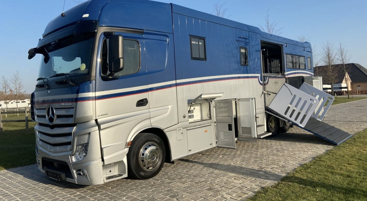 Crédit-bail MERCEDES-BENZ Actros 2651 8 Pferde MERCEDES-BENZ Actros 2651 8 Pferde: photos 9