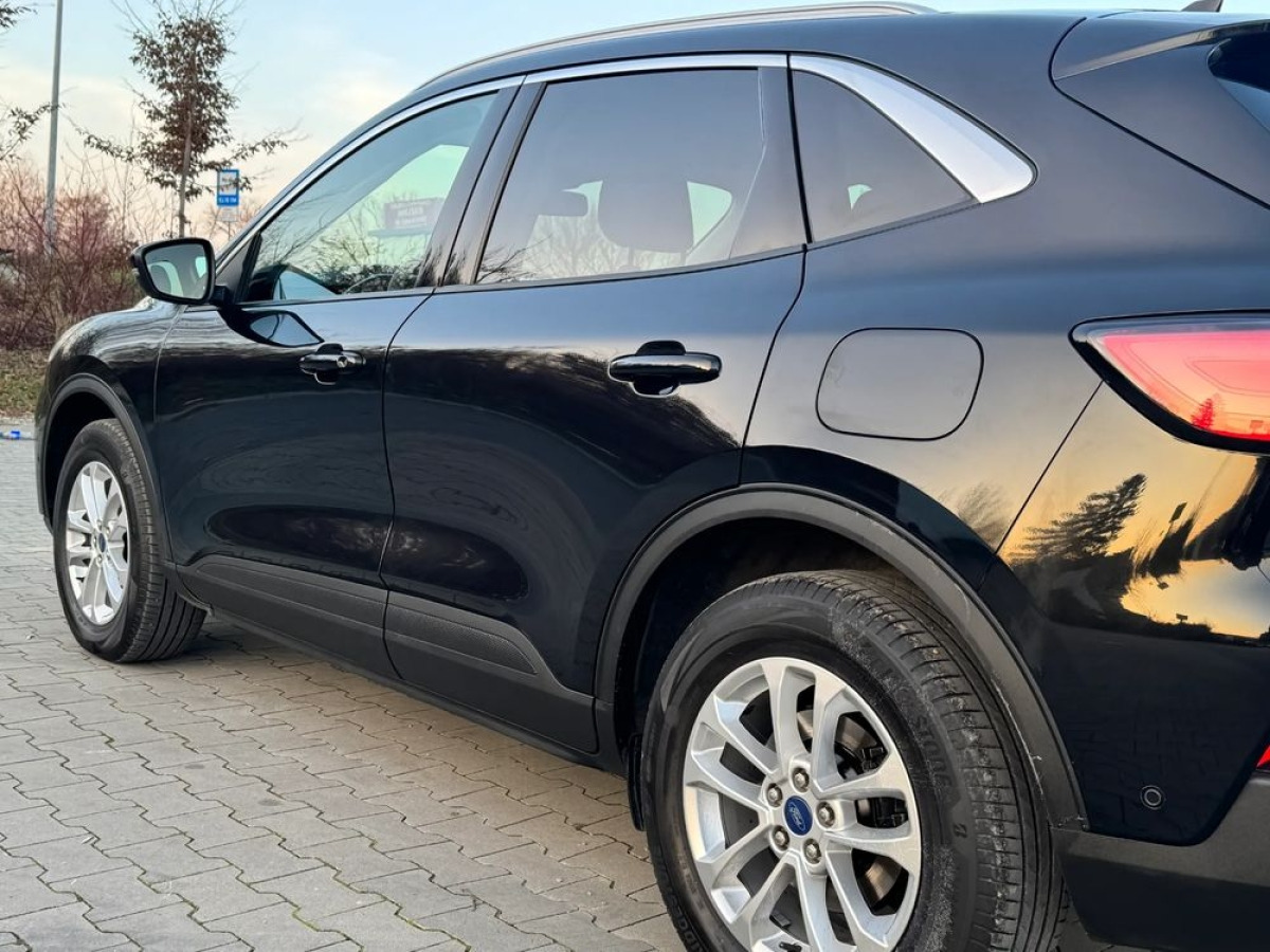 SUV Ford Kuga Ford 2.0 EcoBlue AWD Titanium X Kamery: photos 16