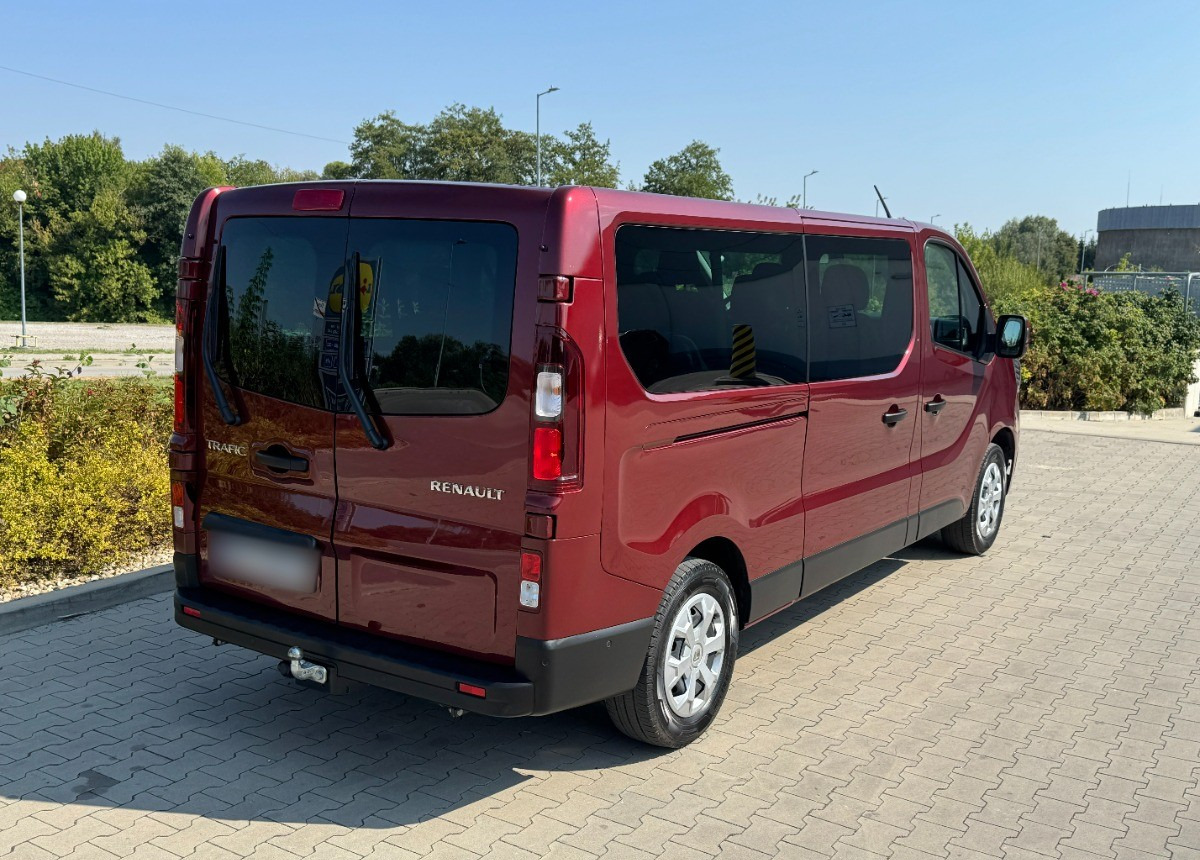 Renault Trafic Long 9 osobowy 2.0 DCI 170KM AUTOMAT NAWIEWY Salon PL FV23 NOWY - Minibus, Transport de personnes: photos 2 Renault Trafic Long 9 osobowy 2.0 DCI 170KM AUTOMAT NAWIEWY Salon PL FV23 NOWY - Minibus, Transport de personnes: photos 2