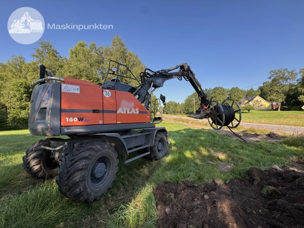 Atlas 160 W - Pelle sur pneus: photos 4 Atlas 160 W - Pelle sur pneus: photos 4