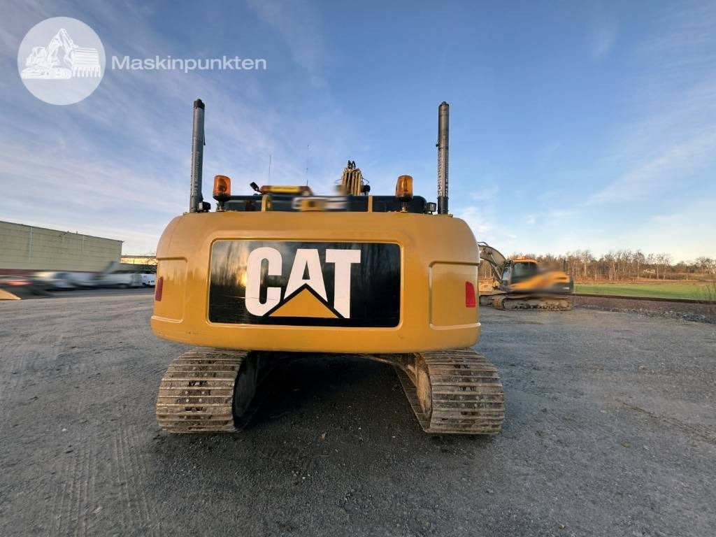 CAT 324 D L - Pelle sur chenille: photos 3 CAT 324 D L - Pelle sur chenille: photos 3