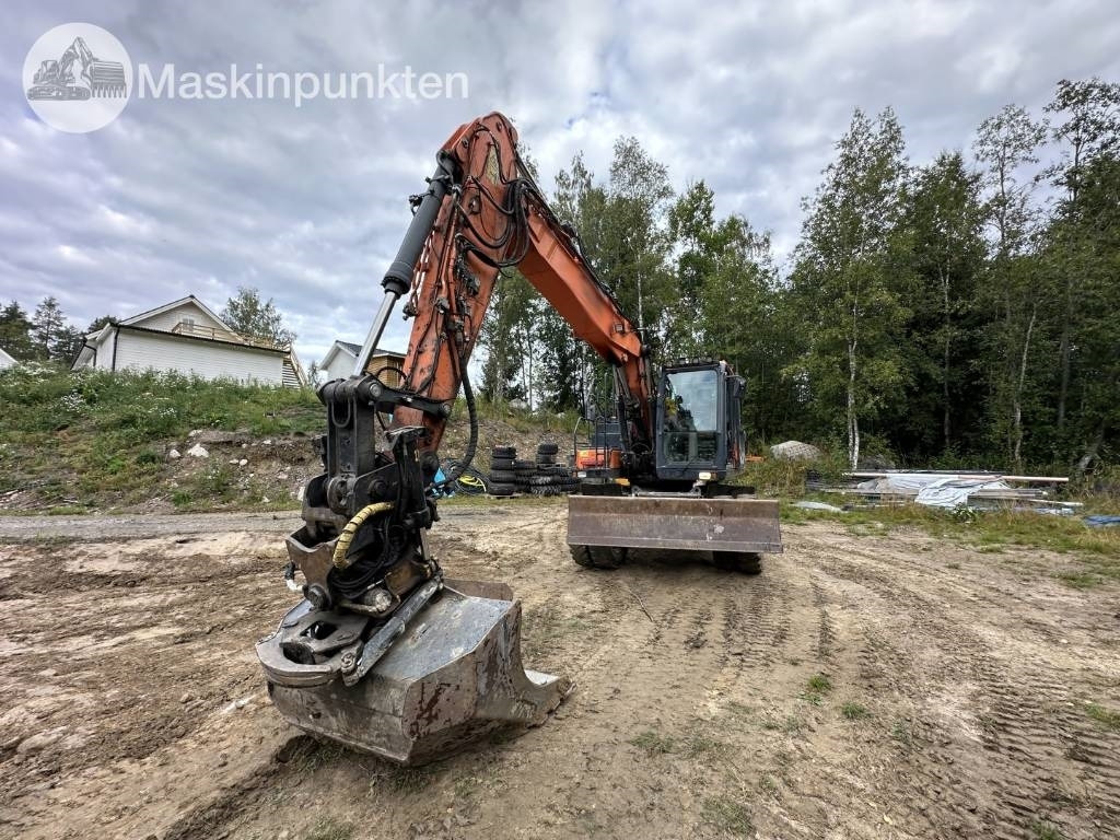Doosan DX 170 W - Pelle sur pneus: photos 2 Doosan DX 170 W - Pelle sur pneus: photos 2