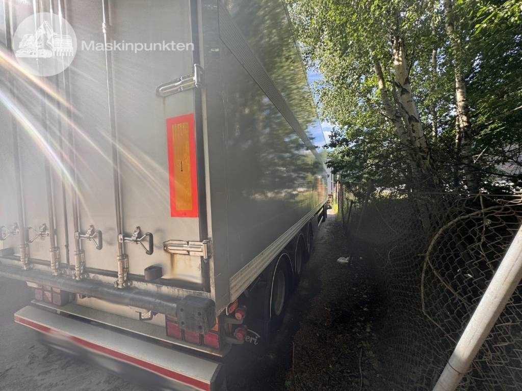 Ekeri L5 - Remorque fourgon: photos 4 Ekeri L5 - Remorque fourgon: photos 4