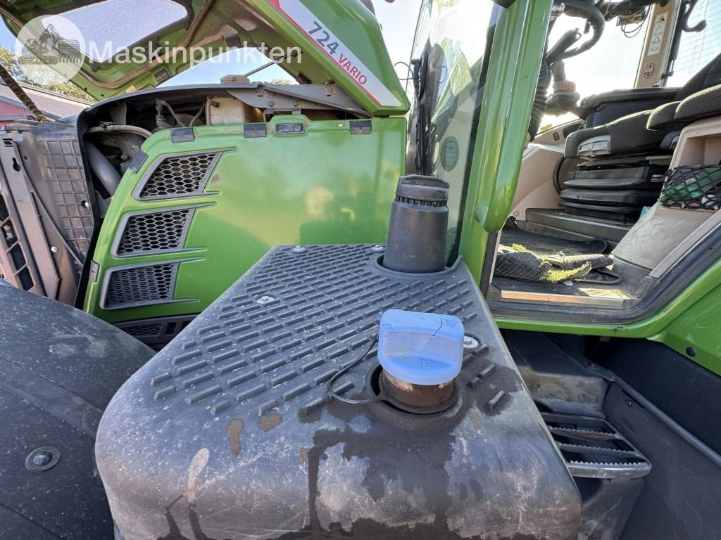 Crédit-bail Fendt 724 Vario  Fendt 724 Vario: photos 33