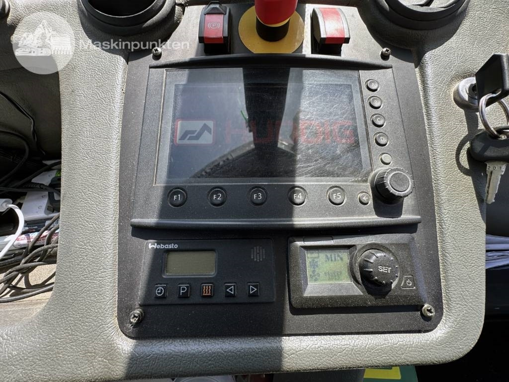 Tractopelle Huddig 1260 C: photos 18