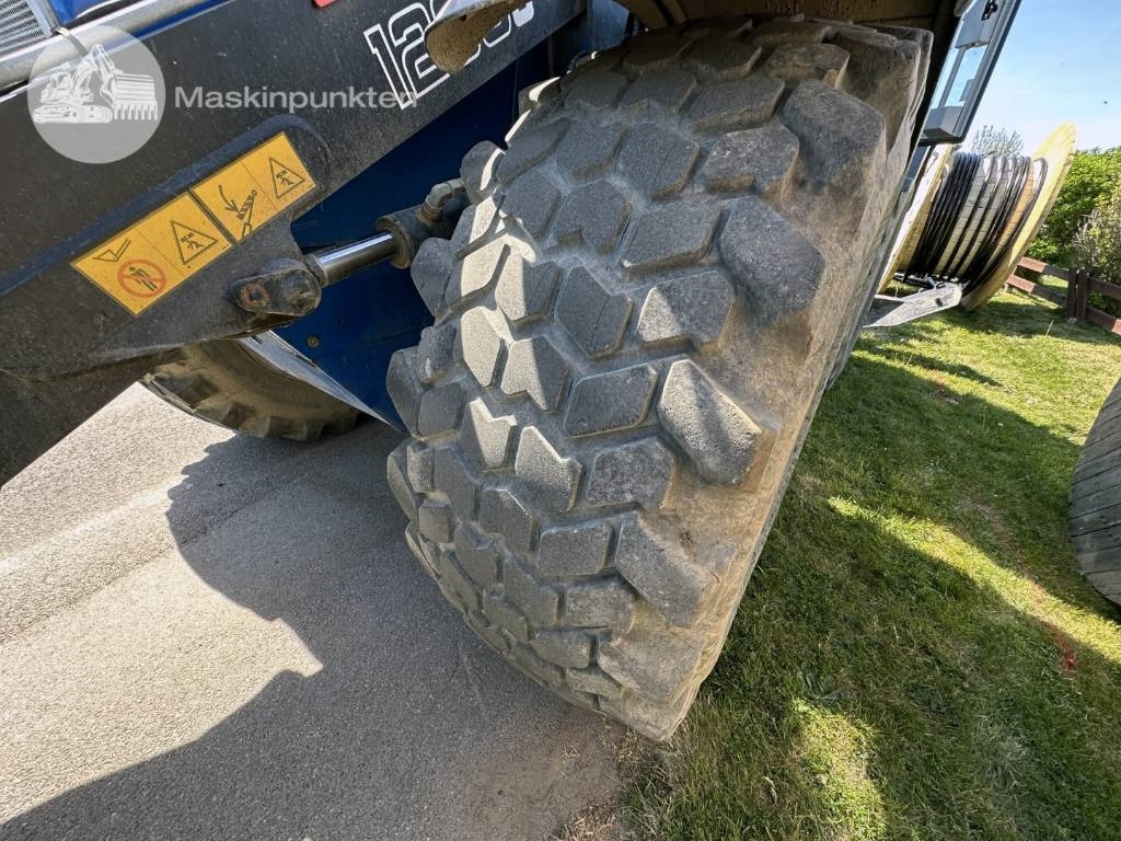 Tractopelle Huddig 1260 C: photos 26