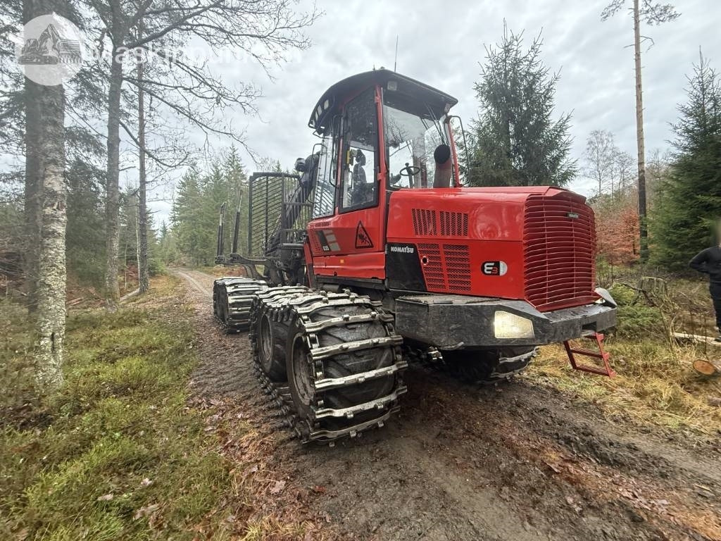 Komatsu 835 - Porteur: photos 3 Komatsu 835 - Porteur: photos 3