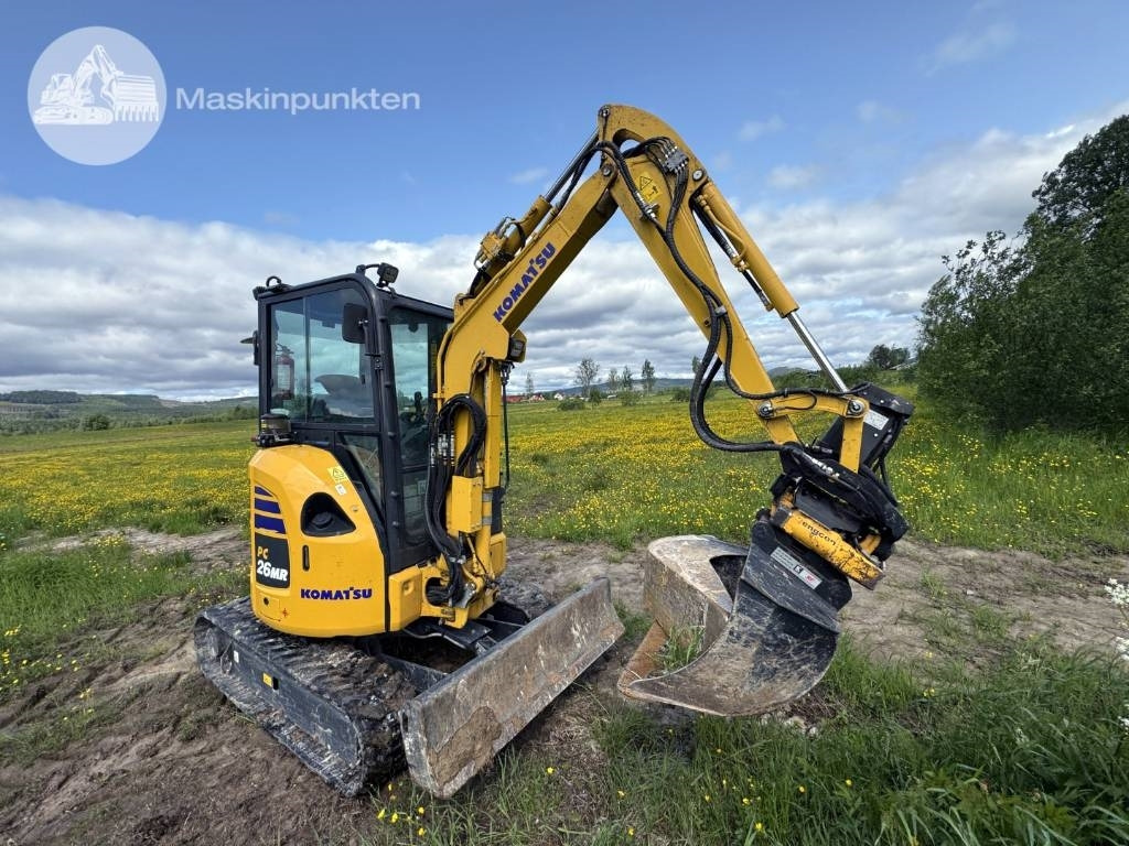Komatsu PC 26 MR - Mini pelle: photos 1 Komatsu PC 26 MR - Mini pelle: photos 1