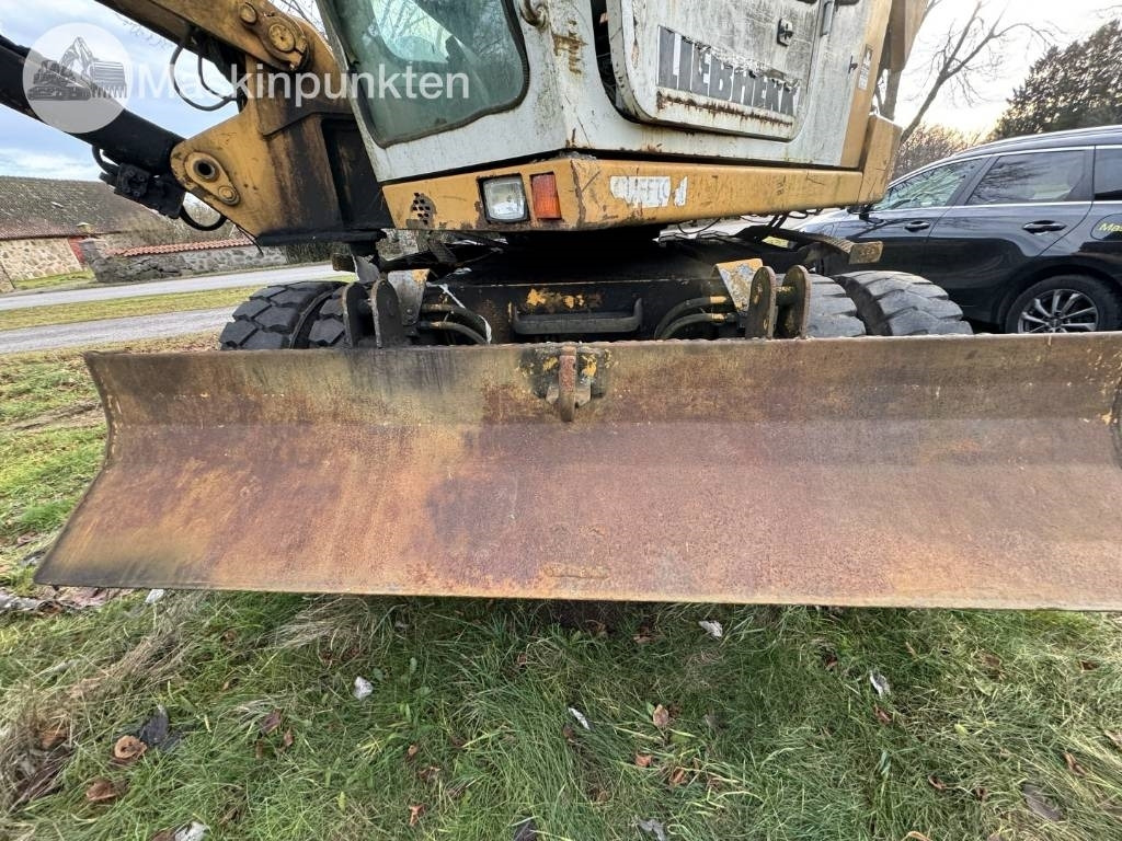 Liebherr A 310 B - Pelle sur pneus: photos 5 Liebherr A 310 B - Pelle sur pneus: photos 5