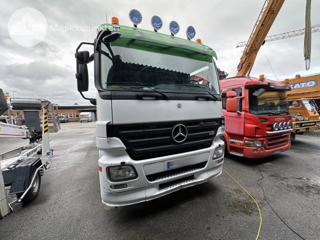 Mercedes-Benz 2651 L 8X4 Junjin jxzr42-5.16hp - Camion malaxeur: photos 3 Mercedes-Benz 2651 L 8X4 Junjin jxzr42-5.16hp - Camion malaxeur: photos 3