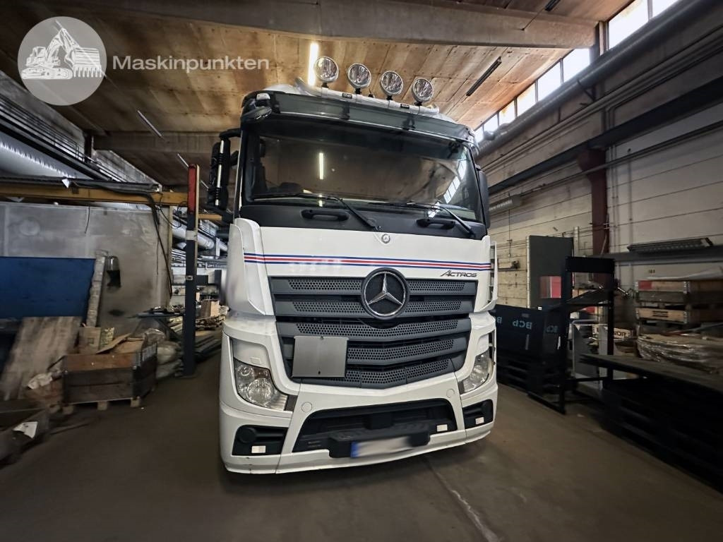 Mercedes-Benz Actros 2545 - Camion fourgon: photos 1 Mercedes-Benz Actros 2545 - Camion fourgon: photos 1