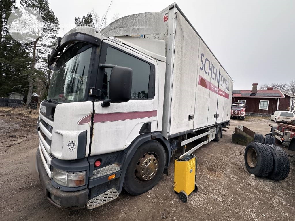 Scania P 94-310 - Camion fourgon: photos 1 Scania P 94-310 - Camion fourgon: photos 1