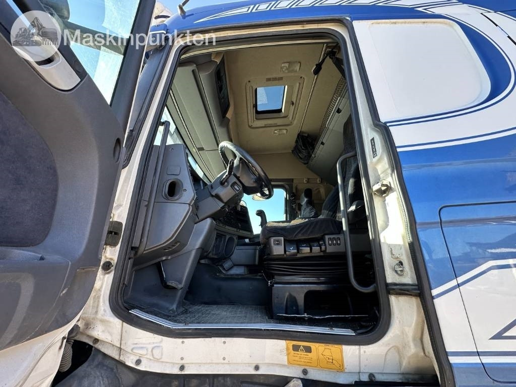 Crédit-bail Scania R 560 LB Scania R 560 LB: photos 10 Crédit-bail Scania R 560 LB Scania R 560 LB: photos 10