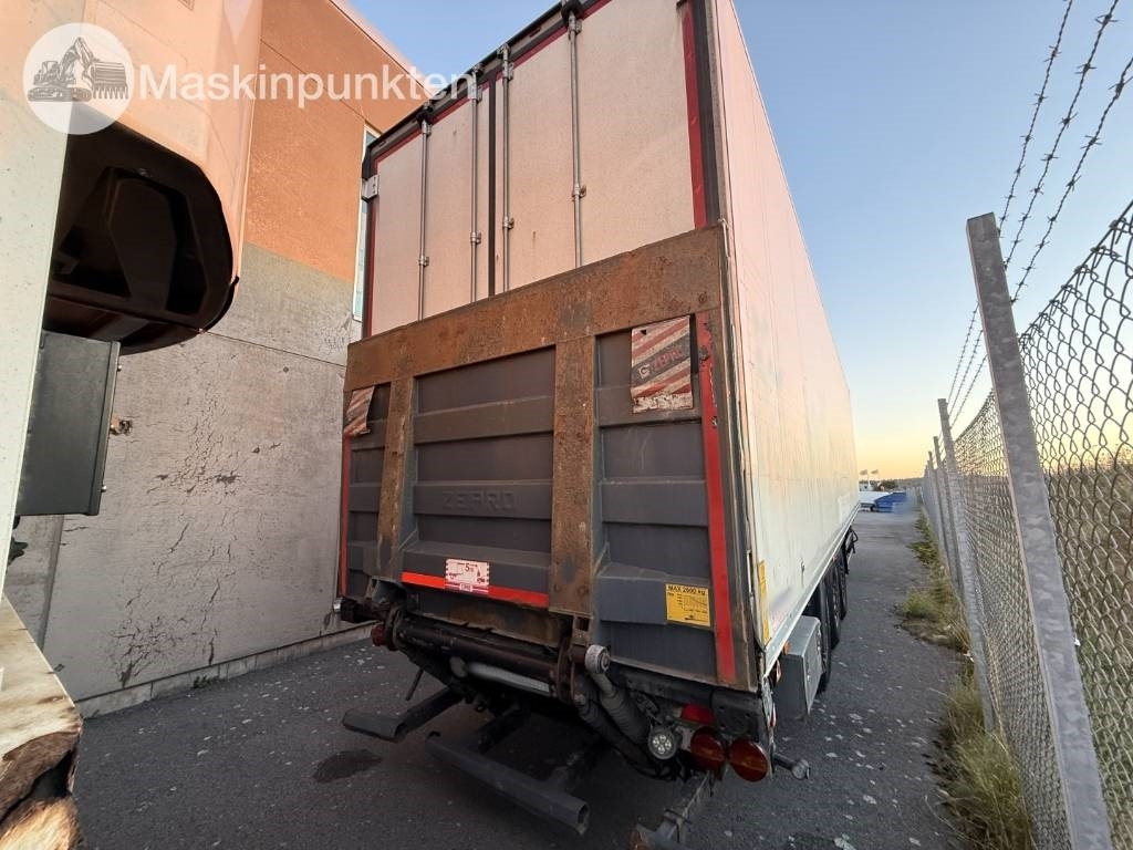 Schmitz Cargobull - Remorque frigorifique: photos 5 Schmitz Cargobull - Remorque frigorifique: photos 5