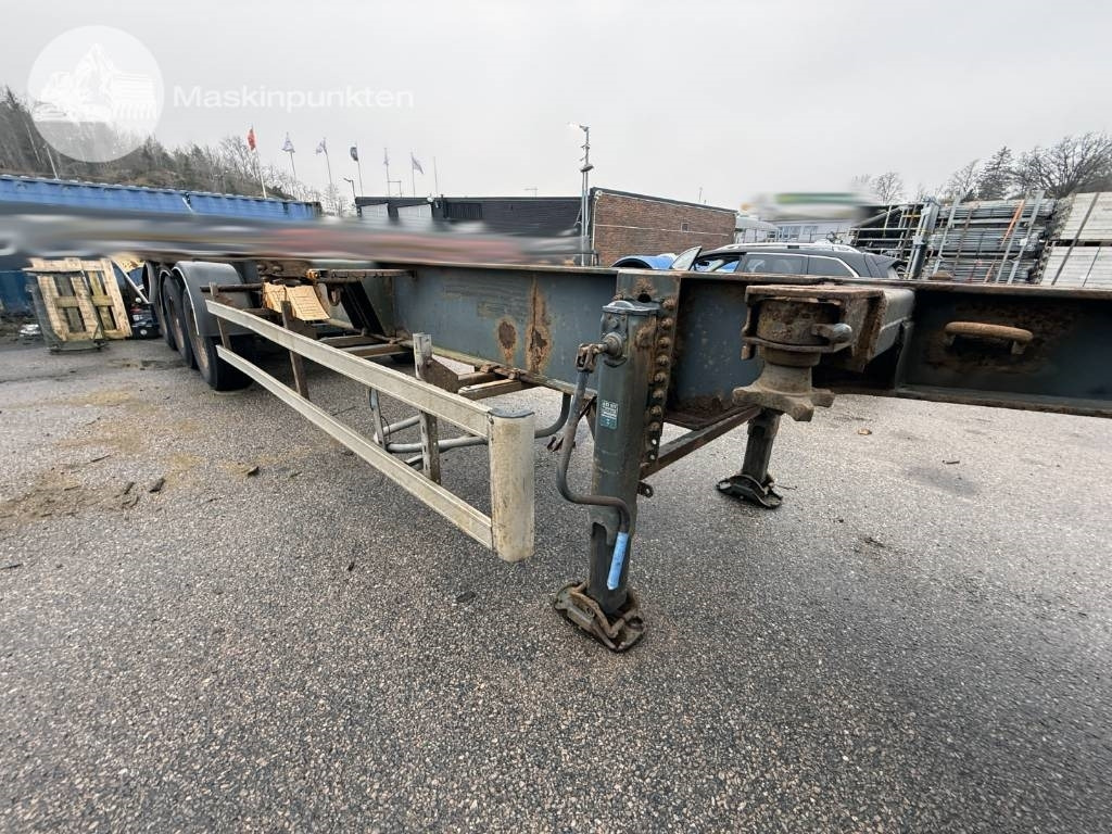 Semi-remorque porte-conteneur/ Caisse mobile Schweriner CS 40: photos 21