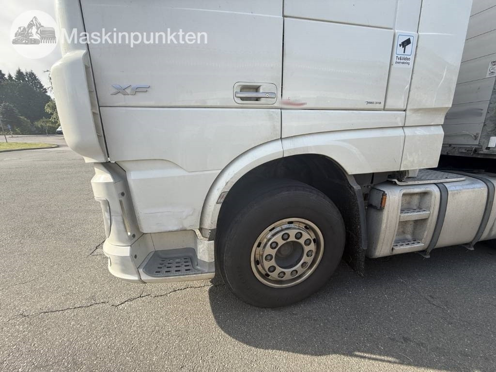 Tracteur routier DAF 530: photos 21