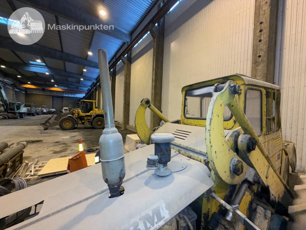 Chargeuse sur pneus Volvo BM 218: photos 29