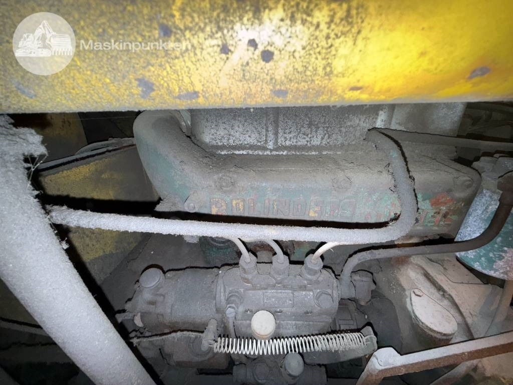 Chargeuse sur pneus Volvo BM 218: photos 20